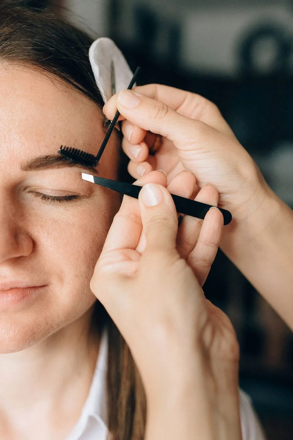 Brow Lift / Lamination at B28 Muscat