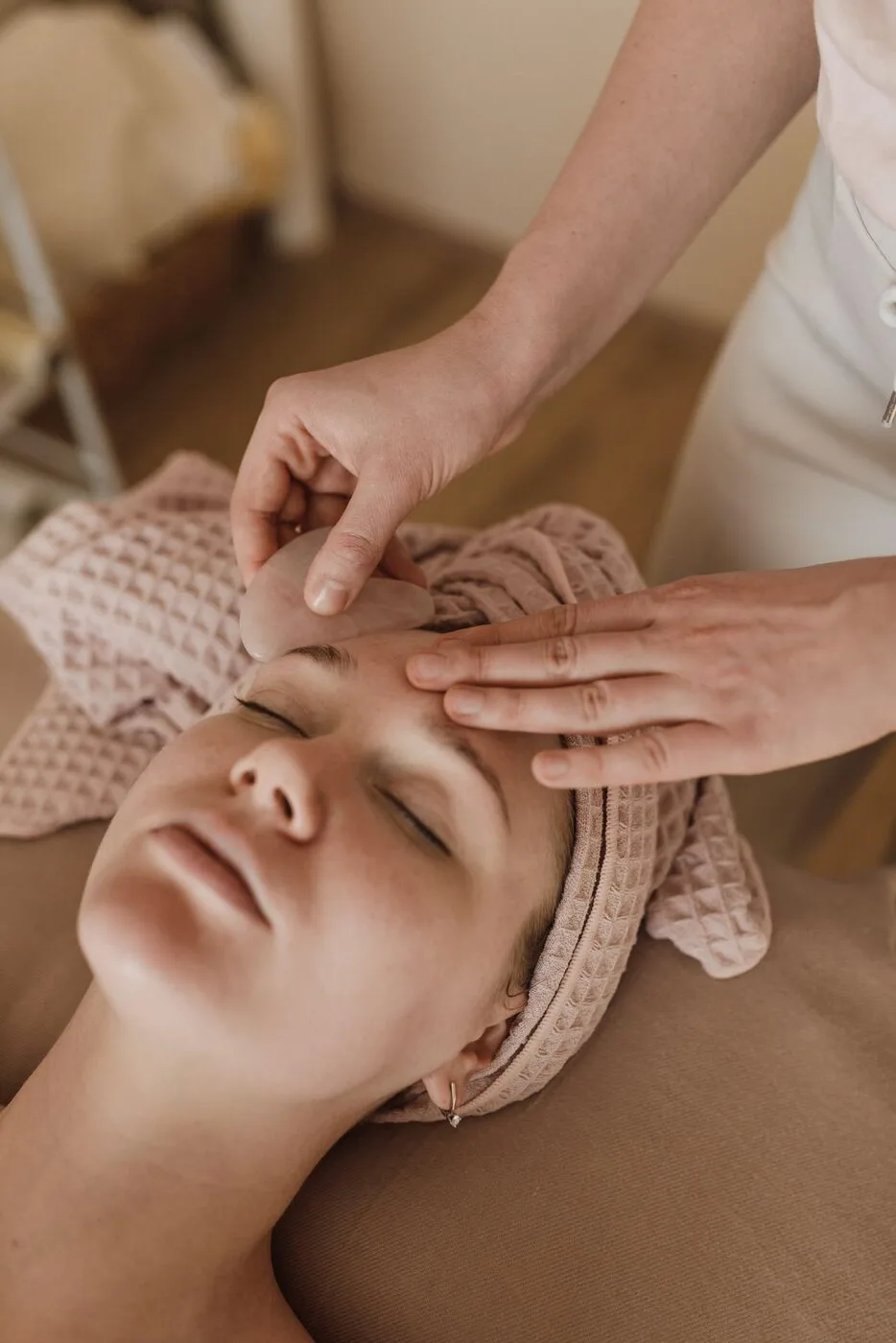 Gua Sha Face Lift Massage at B28 Muscat